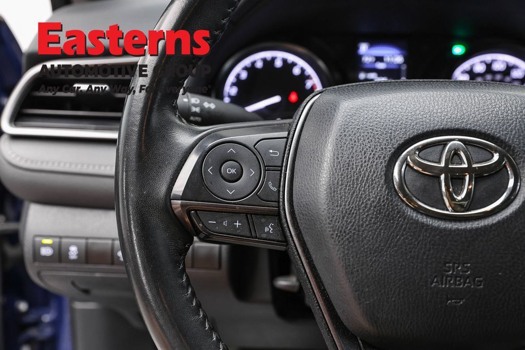 Used 2024 Toyota Camry SE FWD image 14