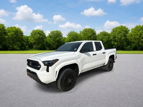 Used 2026 Toyota Tacoma SR AWD/4WD image 3