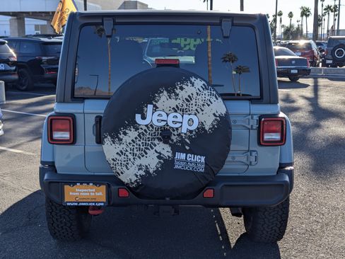 Certified 2023 Jeep Wrangler Unlimited Rubicon w/ Cold Weather Group image 3