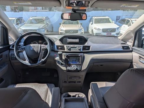 Used 2016 Honda Odyssey Touring image 20