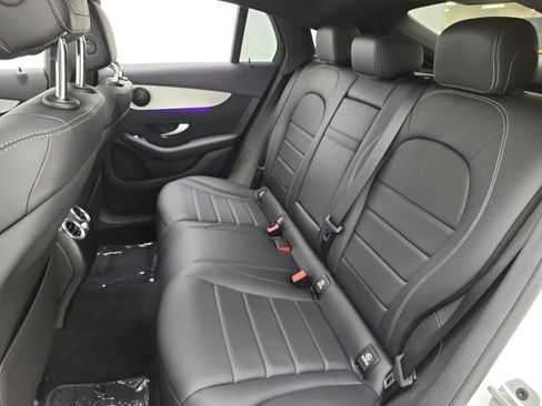 Used 2022 Mercedes-Benz GLC 300 4MATIC Coupe image 13