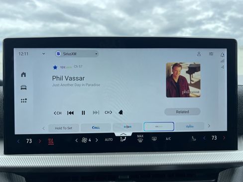 New 2026 Ford Explorer ST-Line w/ ST-Line Street Pack image 18