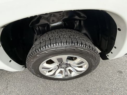 Used 2019 RAM 1500 Limited AWD/4WD image 48
