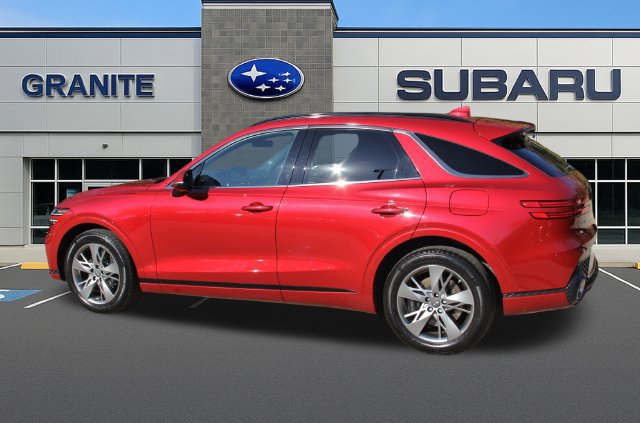 Used 2025 Genesis GV70 3.5T Sport AWD/4WD image 11