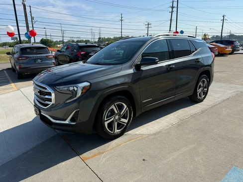 Used 2019 GMC Terrain SLT w/ Preferred Package AWD/4WD image 6