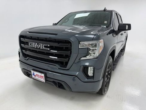 Used 2021 GMC Sierra 1500 Elevation w/ Preferred Package RWD image 4