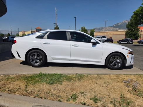 Used 2021 Kia K5 LXS FWD image 4