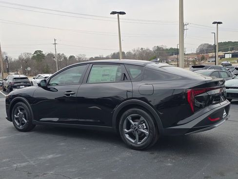 New 2026 Kia K4 LXS image 5