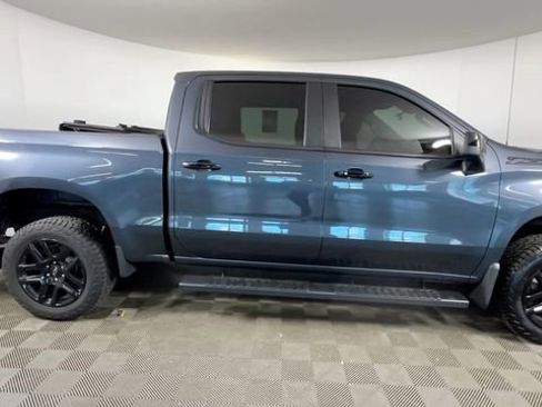 Used 2022 Chevrolet Silverado 1500 LT Trail Boss AWD/4WD image 3
