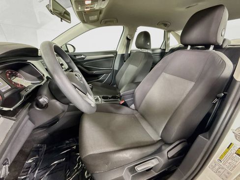 Used 2019 Volkswagen Jetta S w/ Driver Assistance Package FWD image 5