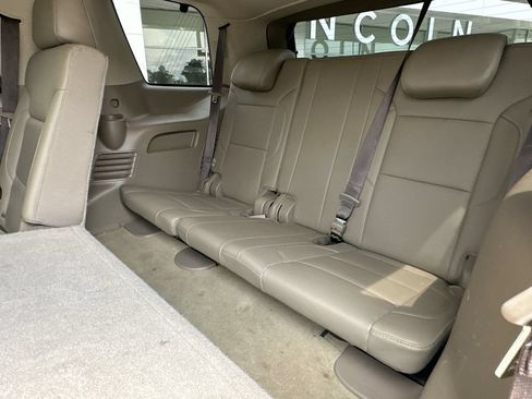 Used 2018 Chevrolet Tahoe LT AWD/4WD image 28