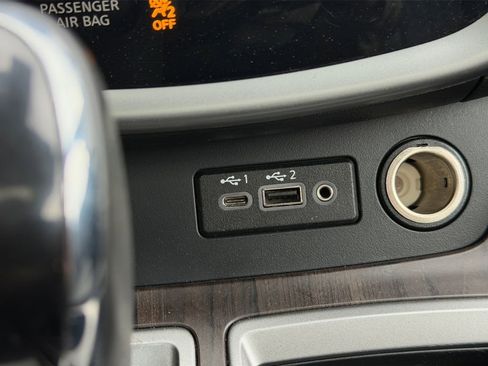 Used 2023 Nissan Murano Platinum AWD/4WD image 16