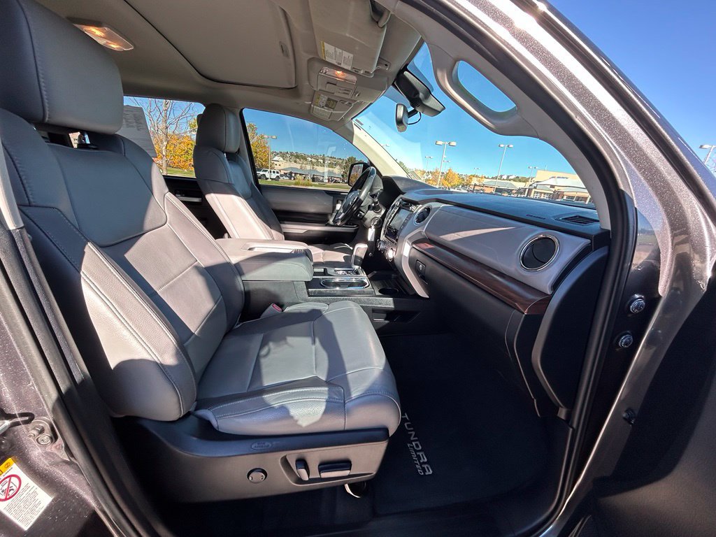 Used 2019 Toyota Tundra Limited AWD/4WD image 32