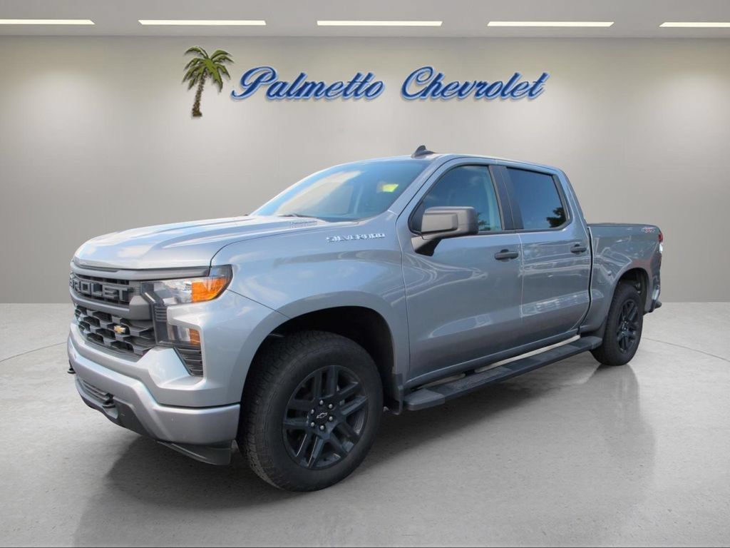 Used 2026 Chevrolet Silverado 1500 Custom AWD/4WD image 6