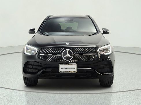 Used 2022 Mercedes-Benz GLC 300 image 2