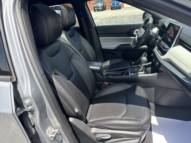 Used 2024 Jeep Compass Limited w/ Sun and Sound Group AWD/4WD image 27