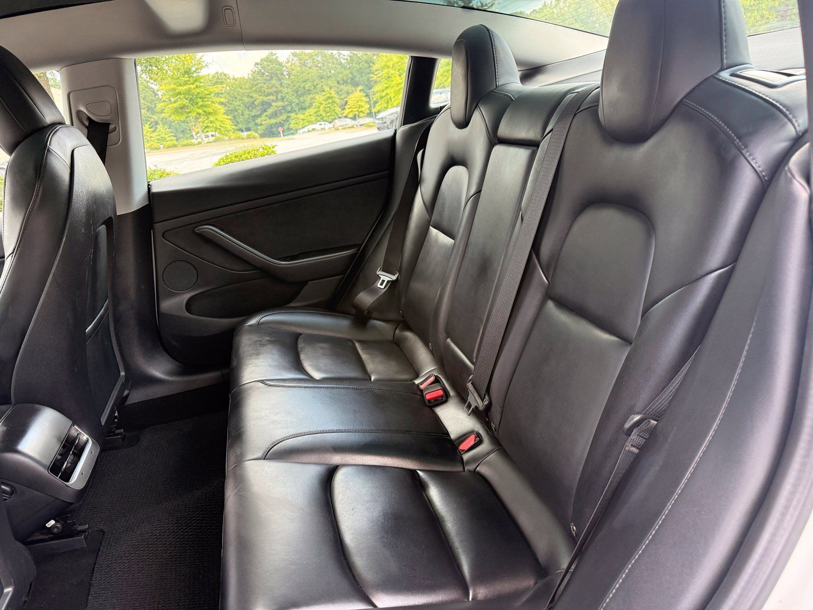 Used 2021 Tesla Model 3 Standard Range Plus RWD image 38