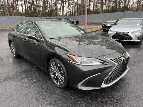 Used 2024 Lexus ES 350 w/ Premium Package image 4