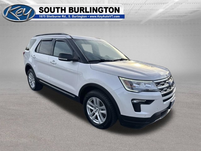 Used 2018 Ford Explorer XLT w/ Equipment Group 202A AWD/4WD image 9