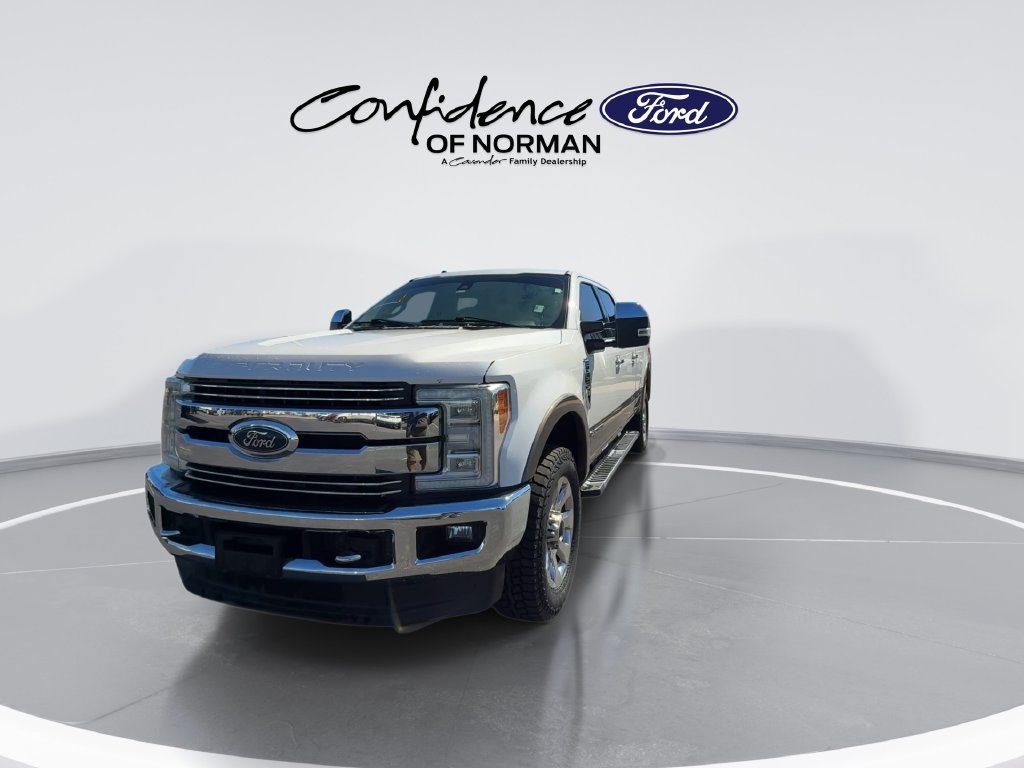 Used 2018 Ford F250 Lariat w/ Lariat Ultimate Package AWD/4WD image 4