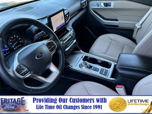 Certified 2022 Ford Explorer Limited w/ Equipment Group 301A image 10