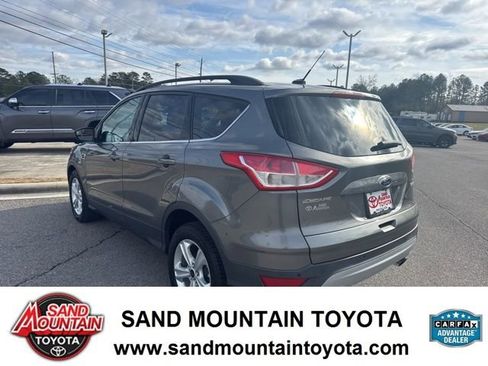 Used 2014 Ford Escape SE w/ Equipment Group 201A image 5