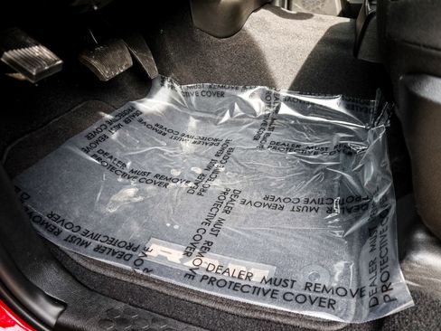 Used 2024 RAM 2500 Big Horn w/ Sport Appearance Package image 16