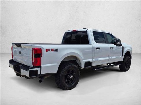 Used 2024 Ford F250 XL w/ STX Appearance Package AWD/4WD image 5