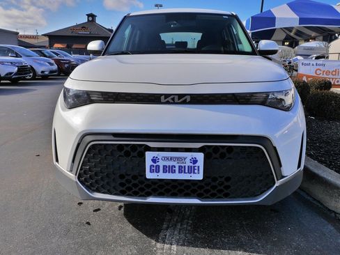 Used 2023 Kia Soul LX w/ Option Group 015 image 3