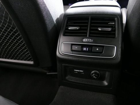 Used 2023 Audi A4 2.0T Premium Plus image 31