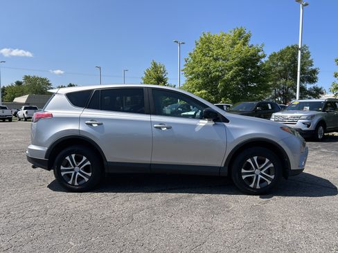 Used 2017 Toyota RAV4 LE w/ Carpet Mat Package FWD image 3