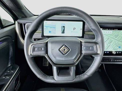 Used 2024 Rivian R1S Adventure AWD/4WD image 18