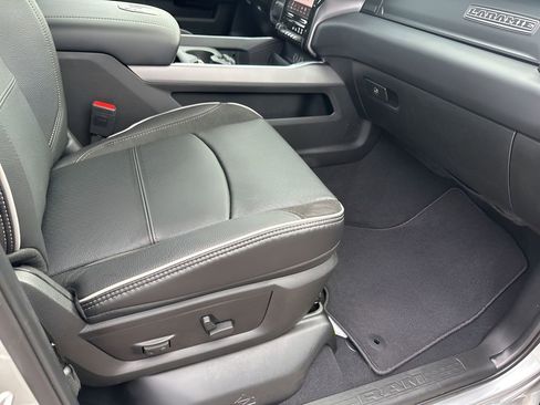 New 2026 RAM 2500 Laramie w/ Night Edition image 15