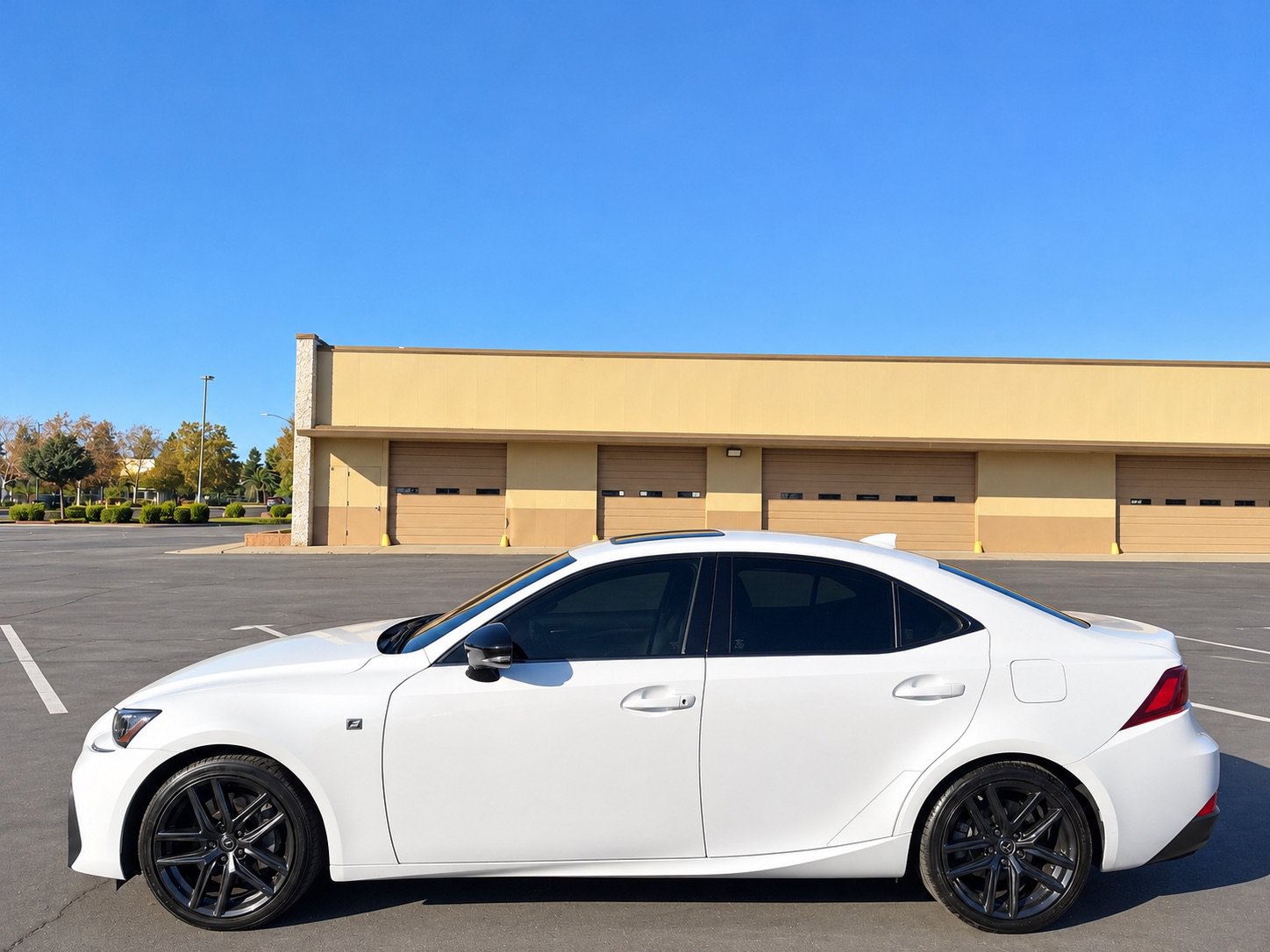 Used 2020 Lexus IS 300 F Sport w/ Blackline Edition RWD image 4