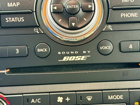 Used 2014 Nissan Armada Platinum image 24