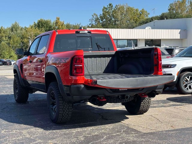New 2027 RAM 1500 4x4 Crew Cab image 13