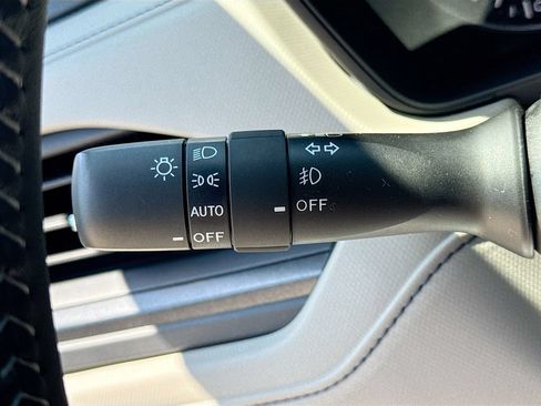 New 2026 Subaru Forester Premium AWD/4WD image 13