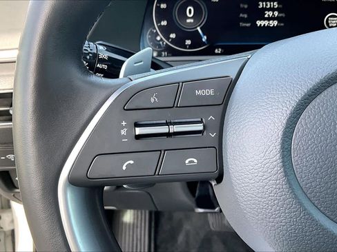 Used 2023 Hyundai Sonata Limited image 21