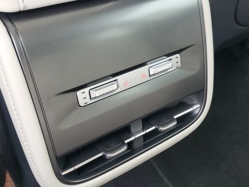 New 2026 Lincoln Nautilus Reserve AWD/4WD image 30