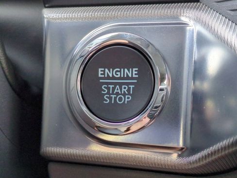 New 2025 Ford F150 Lariat w/ Equipment Group 502A High image 27