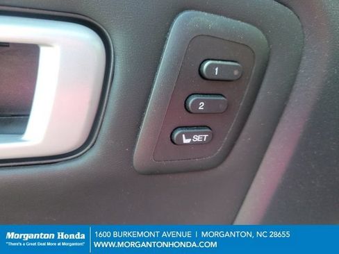 Used 2015 Honda Pilot Touring image 17