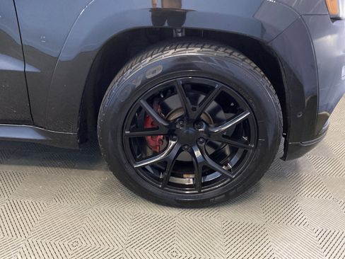 Certified 2018 Jeep Grand Cherokee High Altitude image 40