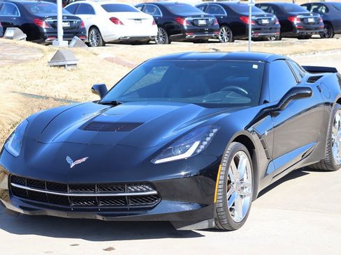 Used 2014 Chevrolet Corvette Z51 3LT w/ 3LT Preferred Equipment Group image 5