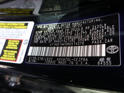 Used 2021 Toyota Camry XSE w/ Navigation Package image 41