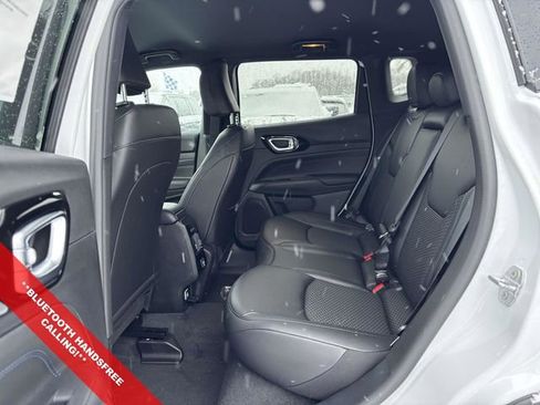 New 2026 Jeep Compass Latitude image 4