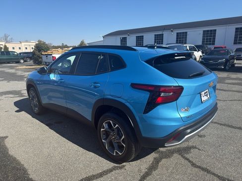 New 2026 Chevrolet Trax LT w/ Driver Confidence Package image 4