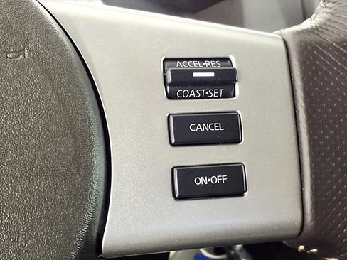 Used 2018 Nissan Frontier PRO-4X image 16