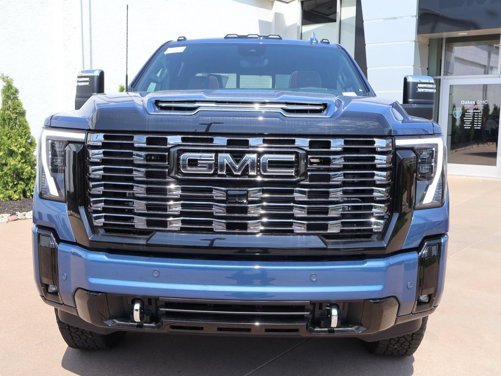 New 2026 GMC Sierra 2500 Denali Ultimate w/ Max Trailering Package AWD/4WD image 6