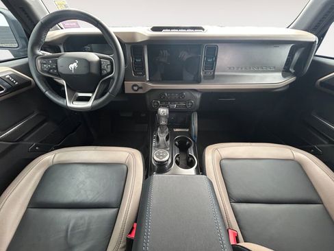 Used 2024 Ford Bronco Wildtrak AWD/4WD image 12