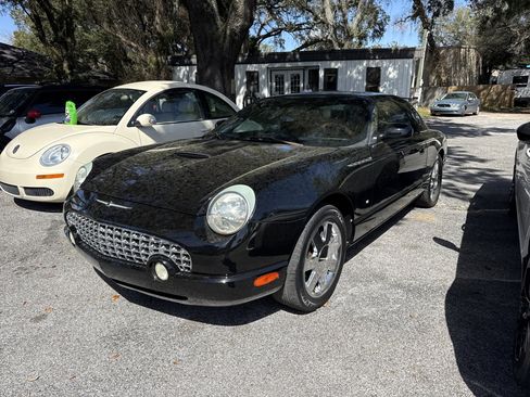 Used 2003 Ford Thunderbird Deluxe image 1